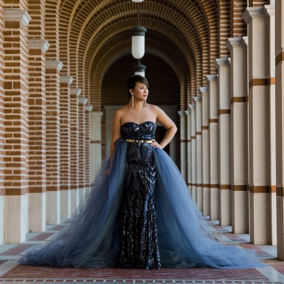 Meet your Posher, Tina - Picture 2 of 4